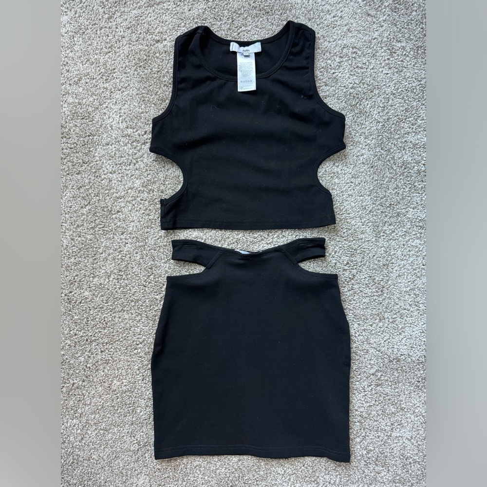 black skirt set